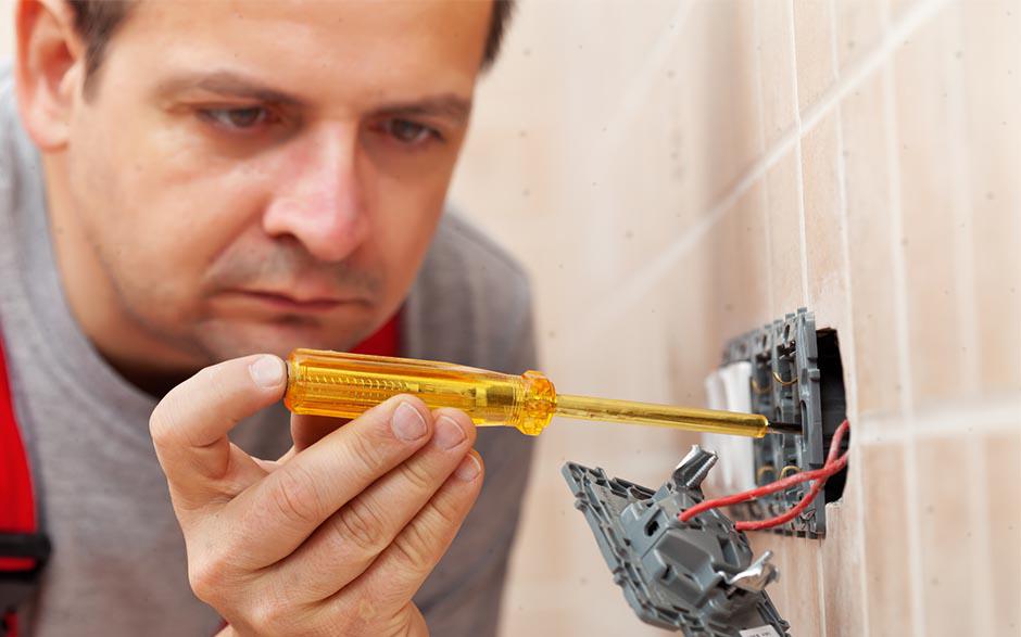 travail électricien Sartrouville